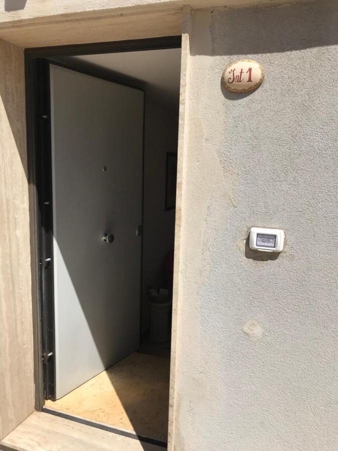 La Urpe Apartment เลชเช ภายนอก รูปภาพ